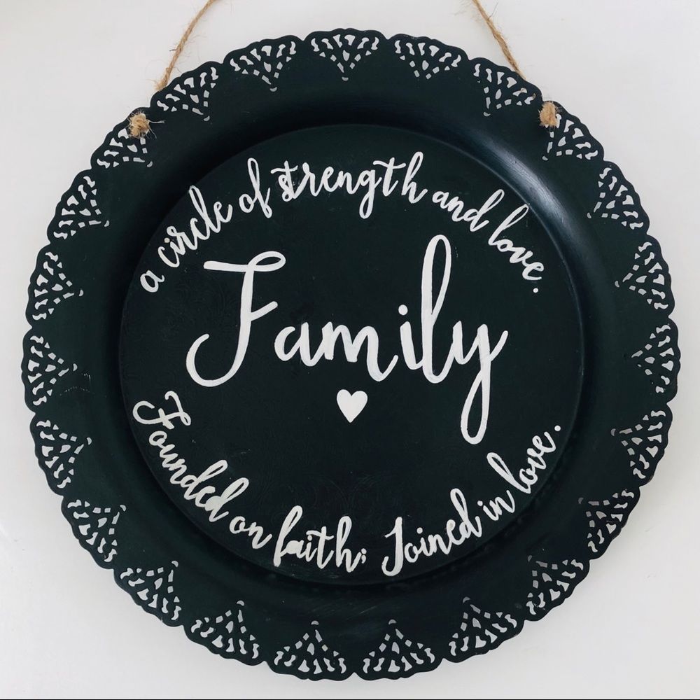 FAMILY Metal Wall Art *Word Quote Sign Decor